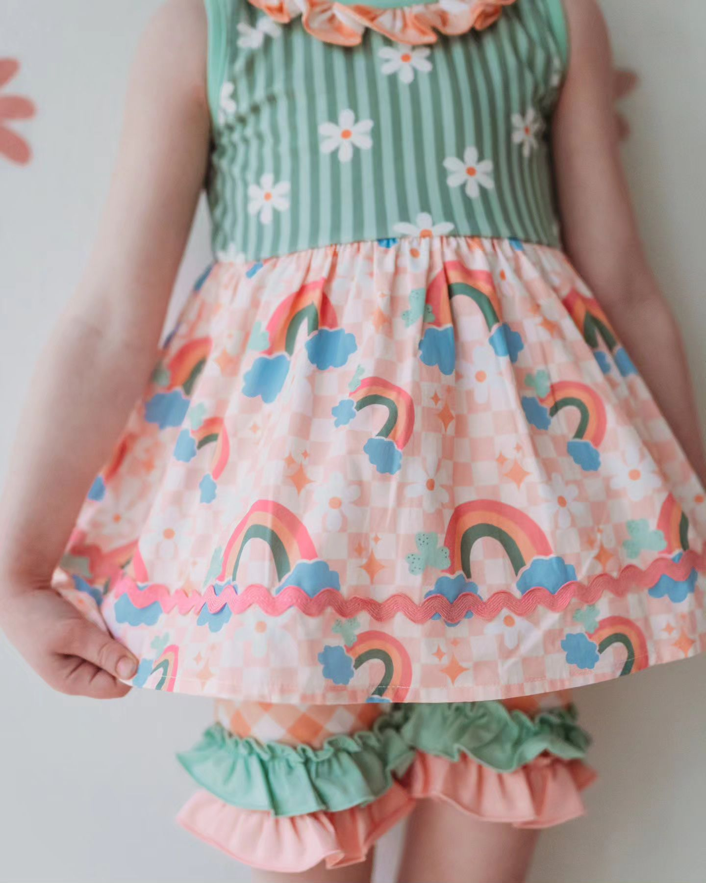 Preorder Baby Girl Sleeveless Rainbow Flower Tunic Ruffle Shorts Clothes Set ( Moq 5 )
