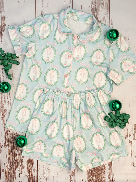 ( Moq 5 ）Preorder Girls Kids Soldiers Bows Christmas Buttons Shirt Shorts Pajamas Clothes Set