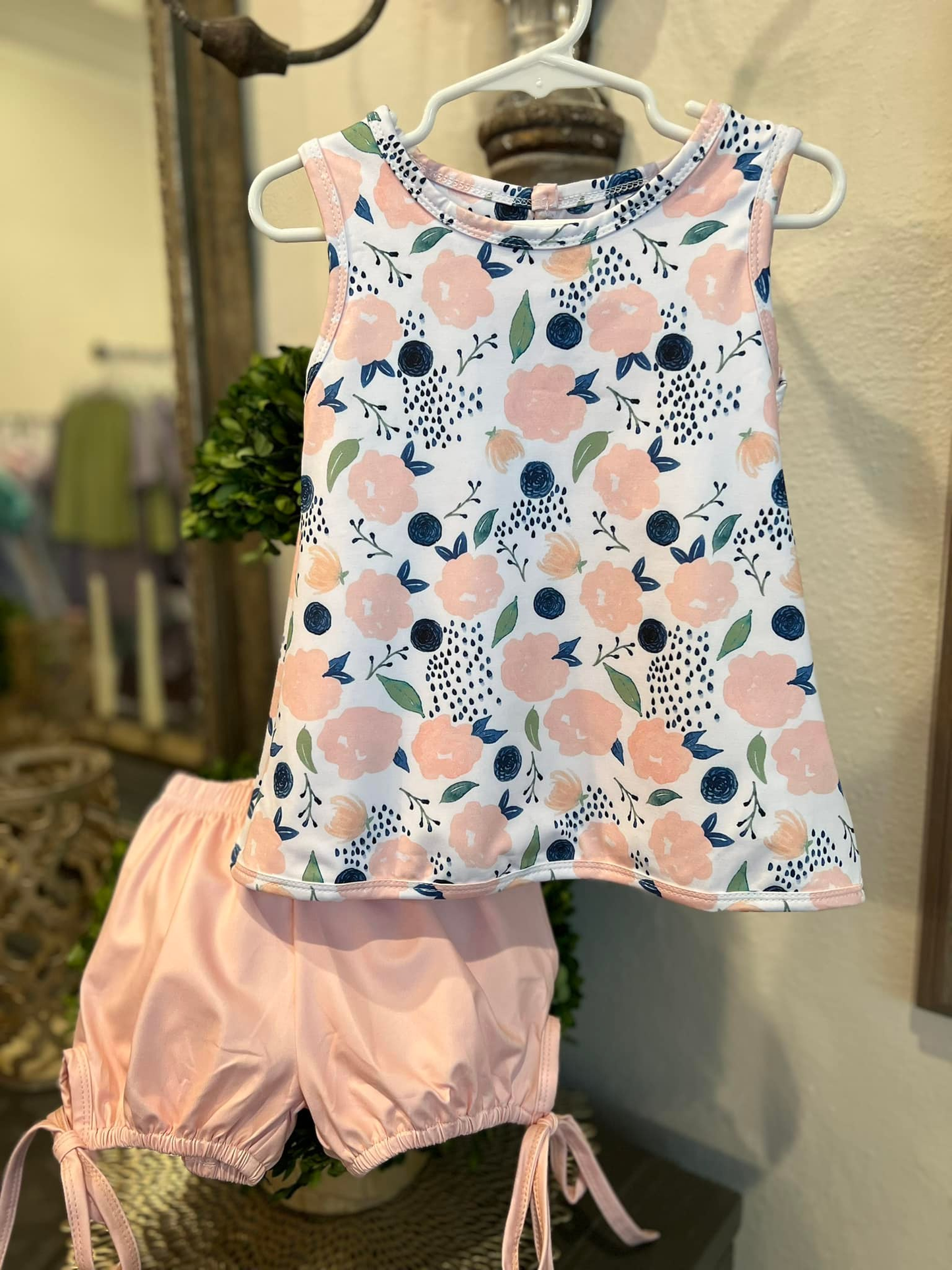 ( Moq 5 ) Preorder Baby Girls Sleeveless Flower Tunic Pink Shorts Clothes Set