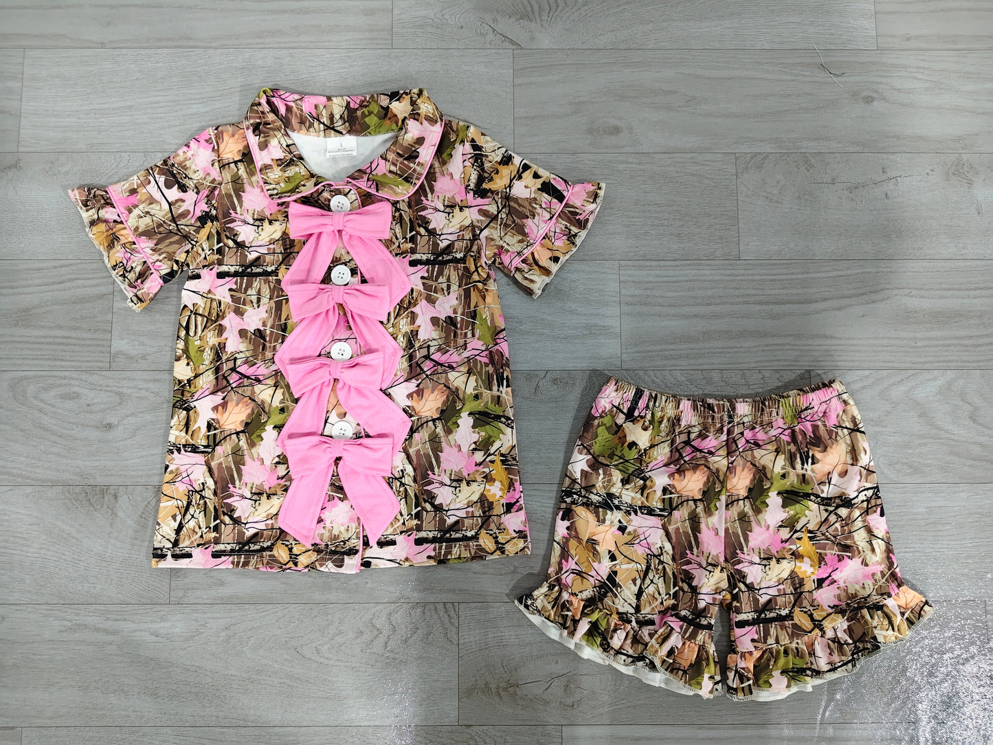 ( No moq ) Preorder Baby Girls Kids Pink Bows Buttons Shirt Leaves Ruffle Shorts Hunting Pajamas Set