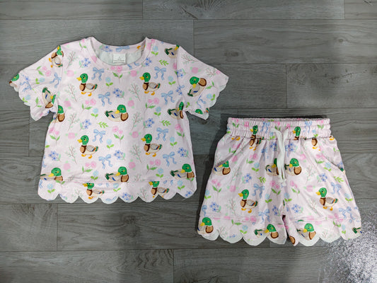 ( No moq ) Preorder Baby Girls Kids Short Sleeves Ducks Flower Bows Shirt Scallop Shorts Set Clothes