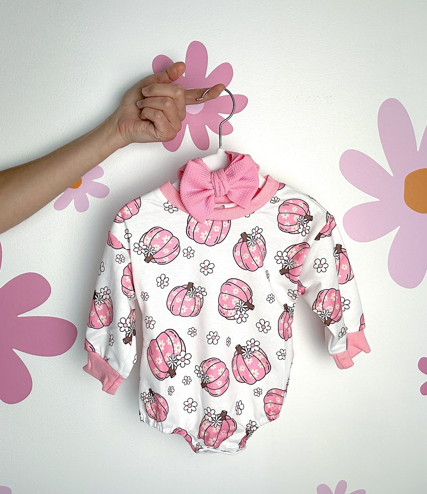 Pre-order Baby Girl Long Sleeves Pink Pumpkins Flower Romper