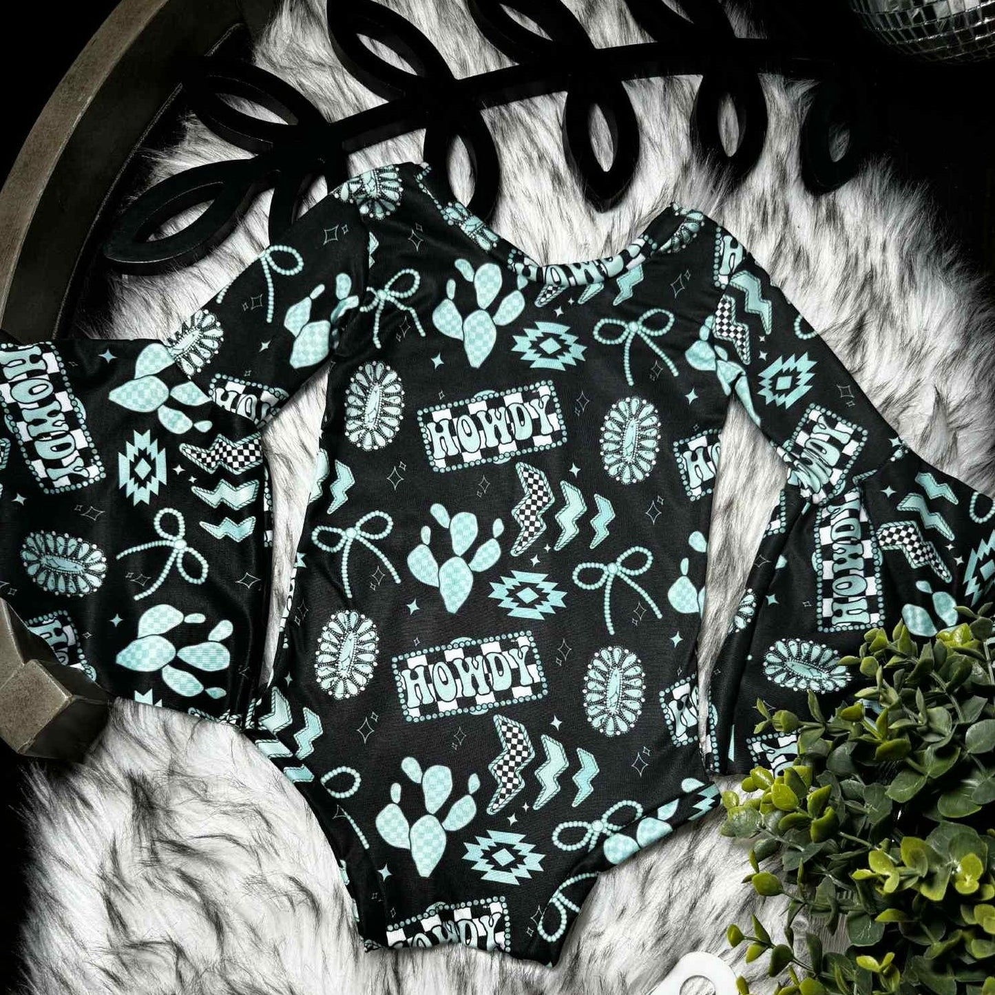 ( Moq 5 ) Preorder Baby Girls Infant Long Sleeves Howdy Turquoises Bows Western Bubble Romper