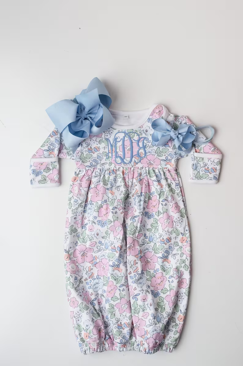 ( Moq 5 ) Preorder Newborn Girls Infant Long Sleeves Flowers Gown Romper