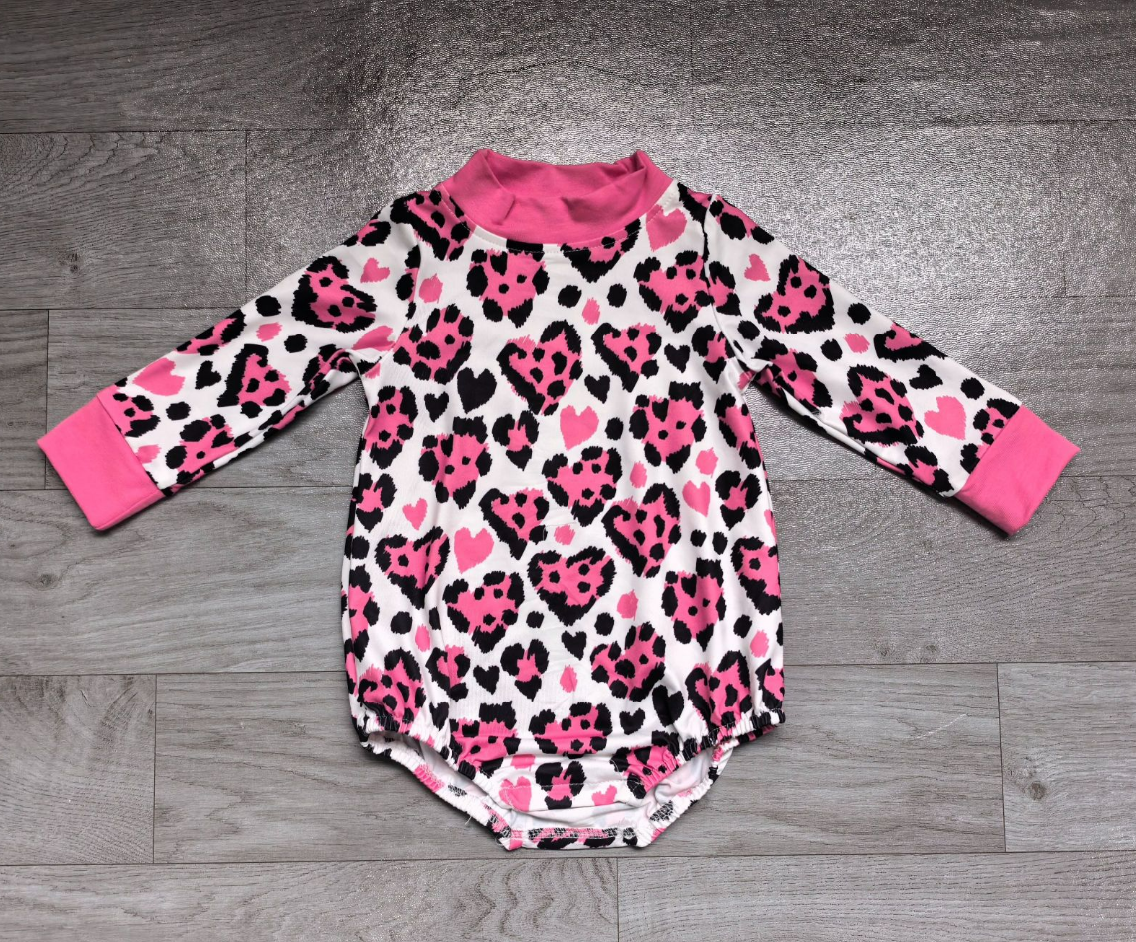 ( No moq ) Preorder Baby Girls Infant Long Sleeves Hearts Valentine Romper Pink Clothes