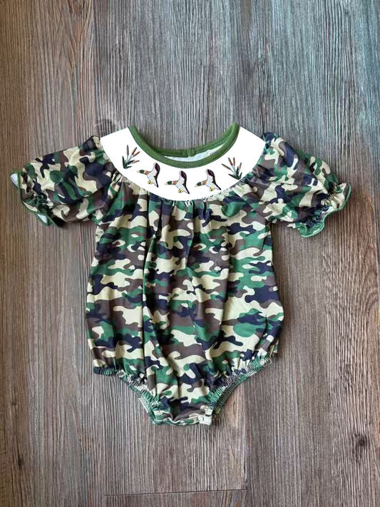 ( Moq 5 ) Preorder Baby Girl Short Sleeves Ducks Green Camo Bubble Romper