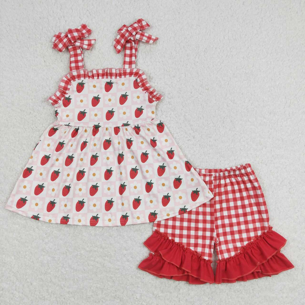 GSSO0588 Baby Girl Strawberry Flowers Sleeveless Tunic Plaid Ruffle Shorts Set