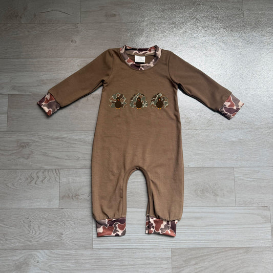 ( No moq ) Preorder Baby Boys Infant Long Sleeves Embroidery Camo turkey Fall Romper