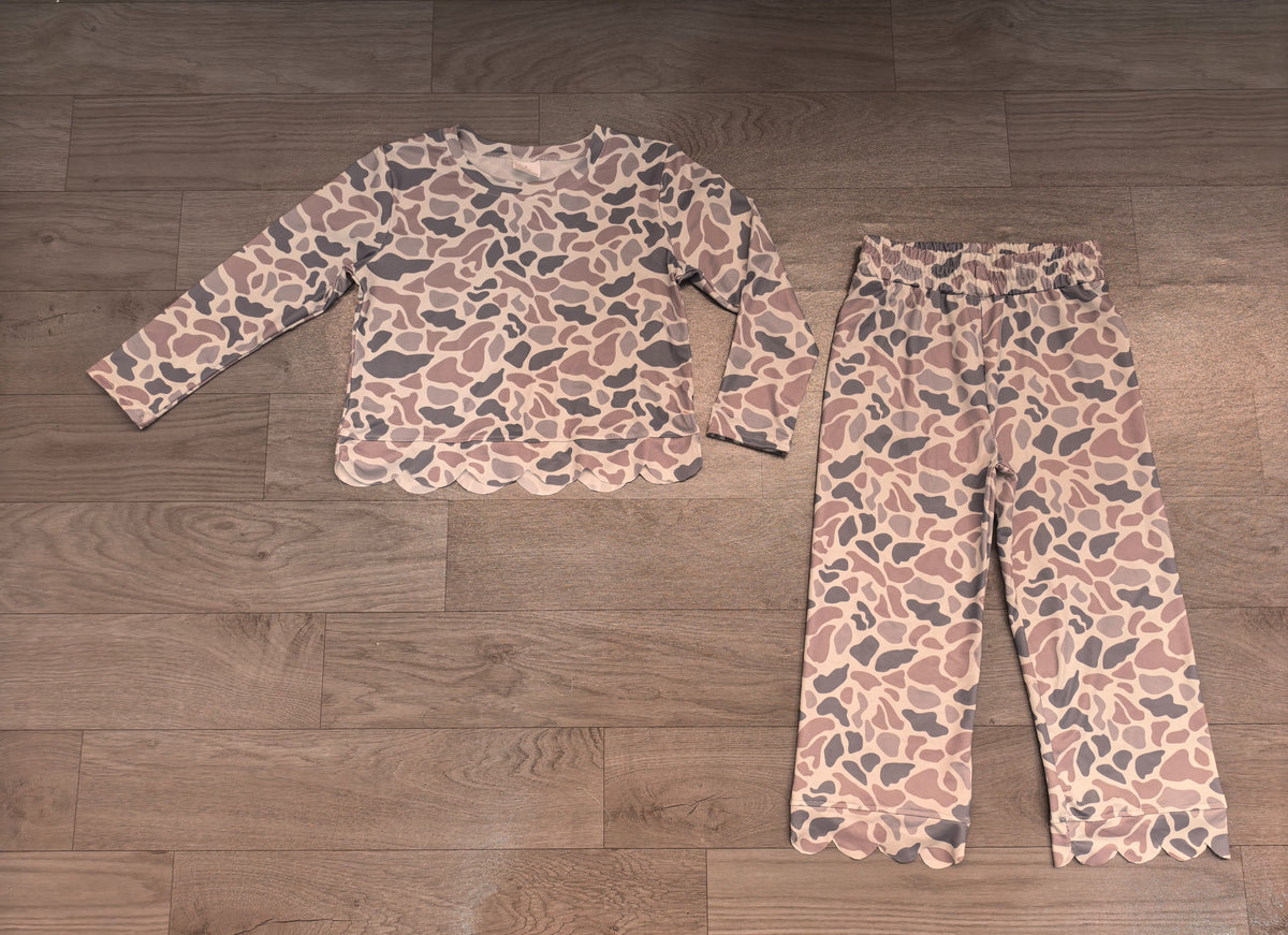 ( No moq ) Preorder Baby Girls Kids Long Sleeves Grey Camo Shirt Pants Scallop Set Clothes