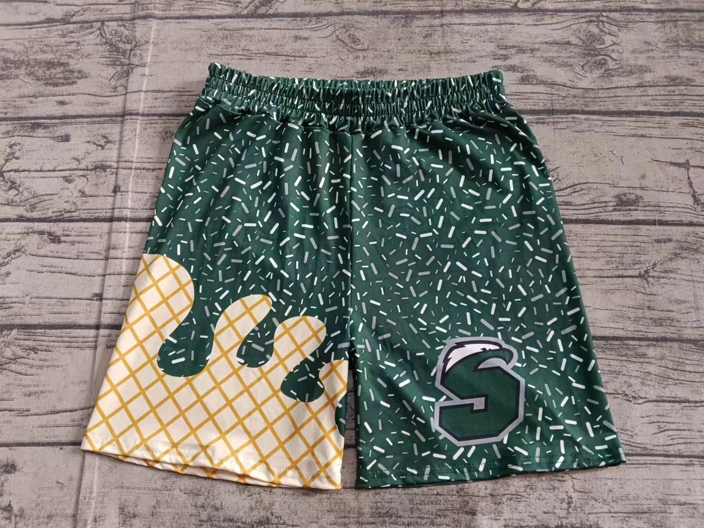 Baby Boy Adult Men S Team Family Green Shorts Bottoms ( Moq 5 )