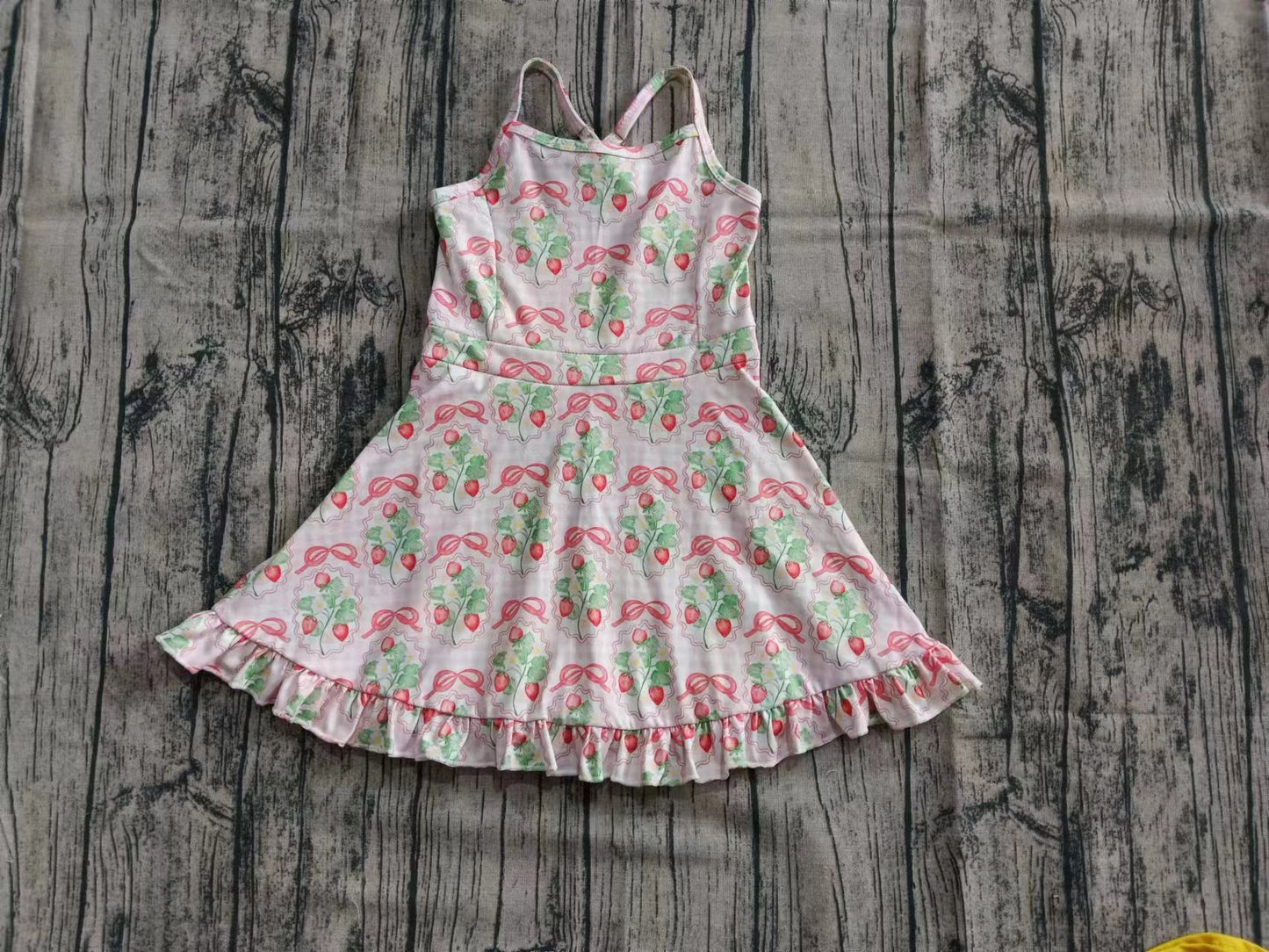 ( Moq 5  ) Baby Girl Sleeveless Strawberry Bows Knee Length Ruffle Dress