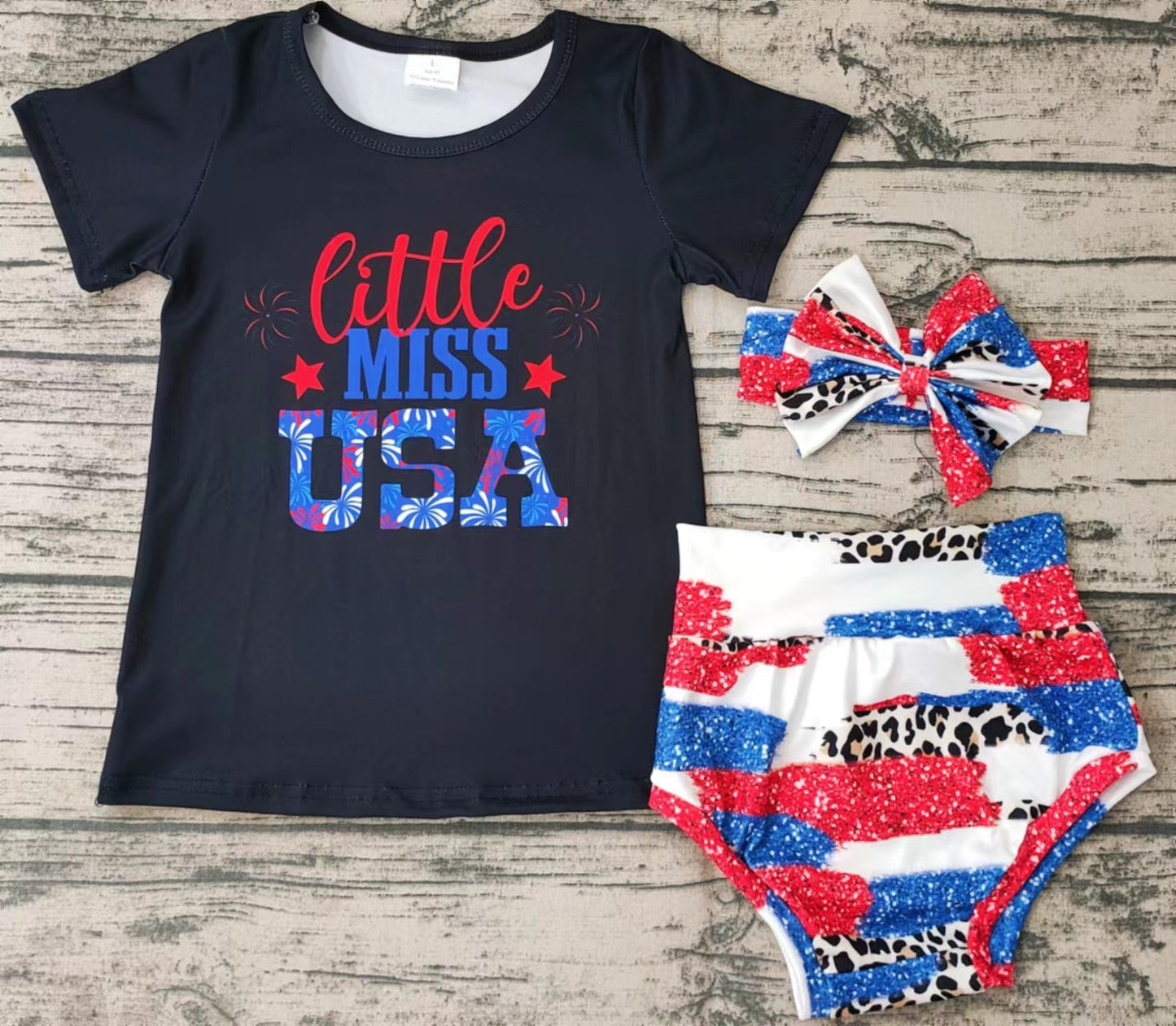 Promotion Baby girls July 4th bummie sets