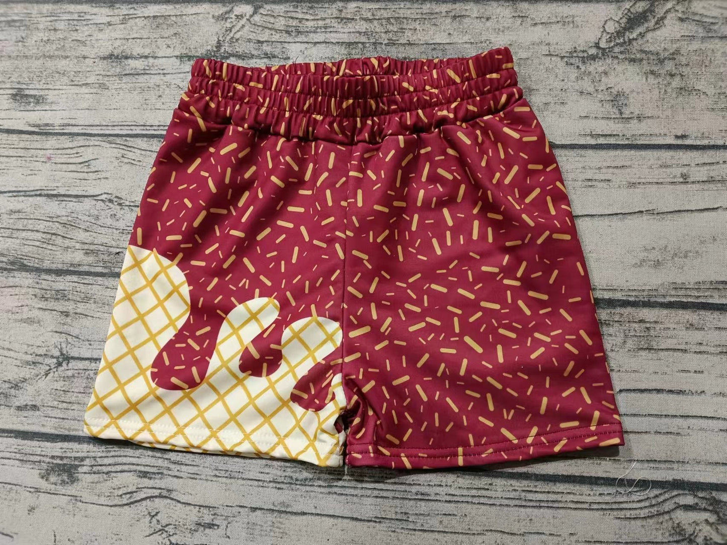 Adult Men Team Red Shorts Moq 5