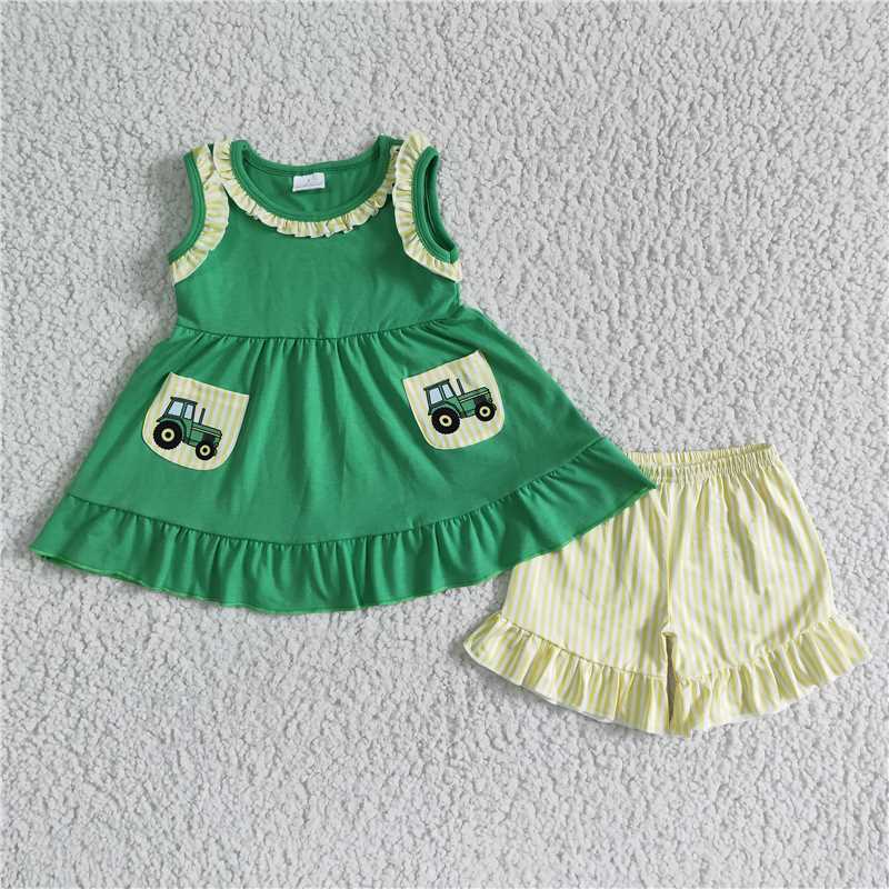 GSSO0097 Baby Girl Tractor Pocket Green Plaid Shorts Outfit