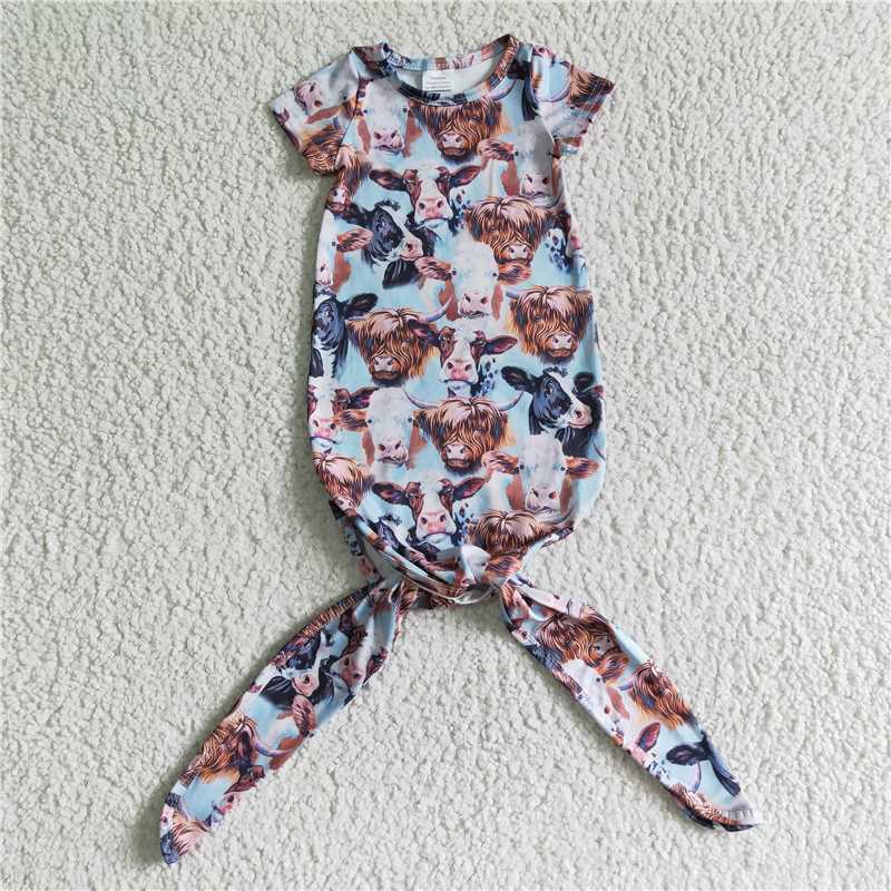 NB0001 Knotted Baby Newborn Gown Western Cow Design Romper
