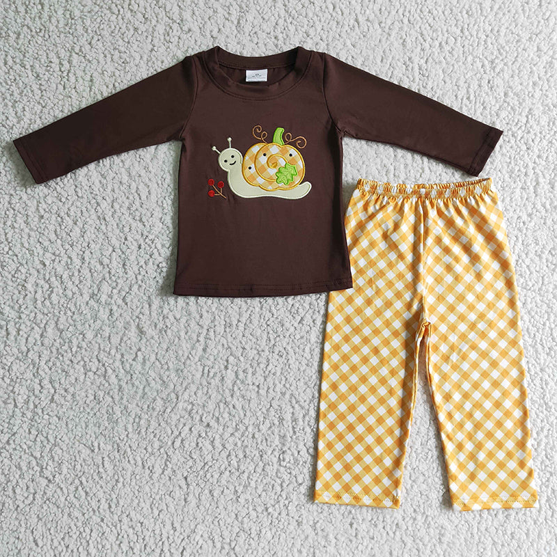 BLP0017 Baby Boy Embroidery Pumpkin Pajamas